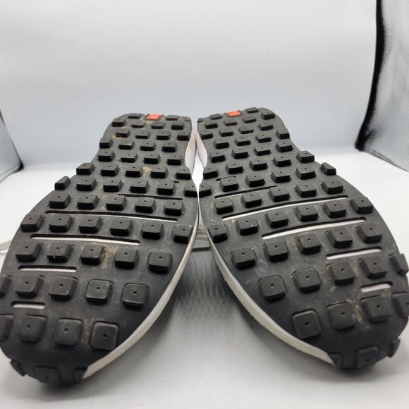 Nike Waffle One Mens Size 7 White Low Top Lace Up Running Shoes DA7995-100